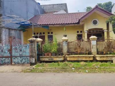 Rumah di jual di Griya Timur Indah