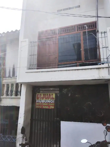 Rumah di Jual lokasi strategis