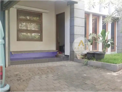Rumah Luas Dijual cepat Komplek Parahyangan Permai Gegerkalong Bandung
