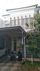 Rumah mewah 2 lantai di Cilandak Jakarta Selatan Akses 2 Mobil