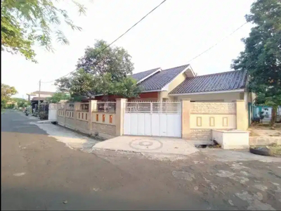 Rumah Minimalis Modern Luas 433/200 di Karanglo Malang