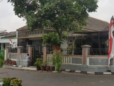 rumah murah luas 234 di dekat taman sulfat posisi hook pojok