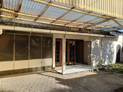 Rumah siap huni 1 lantai Lingkungan perumahan sejuk