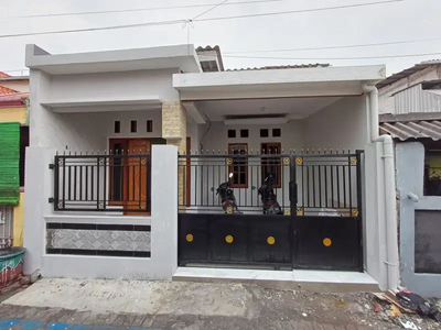 RUMAH SIAP HUNI 1,5 LANTAI LOKASI MANUKAN SURABAYA BARAT