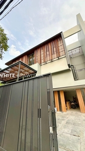 Dijual Brand New Luxurious House Strategic Location In Kemang Sel