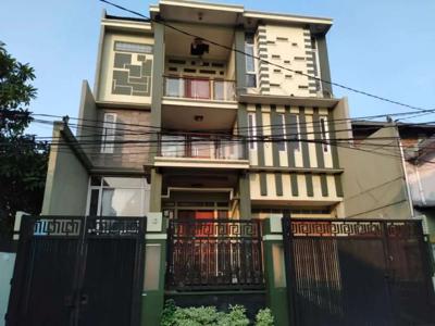 Dijual Rumah 3 lantai Di Koja priok Jakut