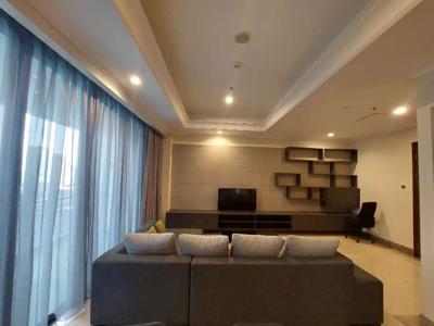 Disewakan apartemen district 8 tipe 3 BR size 179 m2 furnished