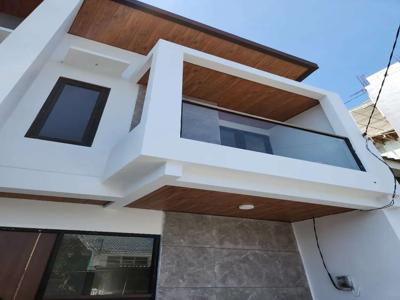 SMART HOME Rumah 2 lantai dekat bergaya tropis modern
