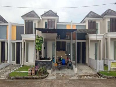 Rumah di Citra Grand Senyiur City Samarinda