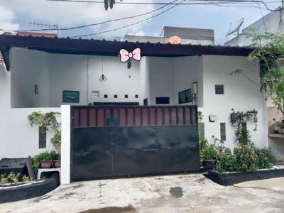 DIJUAL RUMAH BAGUS SIAP HUNI DI BULEVARD HIJAU HARAPAN INDAH BEKASI