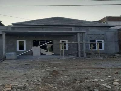 Rumah baru ready unit pedurungan kota Semarang LT 175 m2