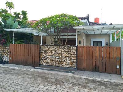 Rumah Siap Huni LT.200m² LB.150m² - Cisaranten Kulon - Arcamanik