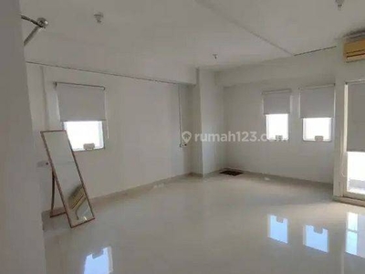 Apartement Puncak Dharmahusada 1 BR Unfurnished Bagus