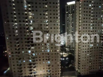 APARTEMENT WATERPLACE TOWER E