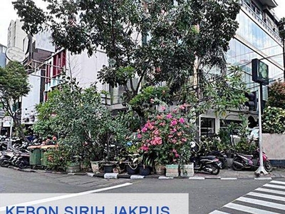 Dijual Gedung Perkantoran Komersial Di Kebon Sirih Menteng