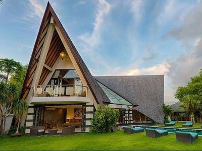 Dijual Luxury Villa in Canggu Padonan Badung - Bali