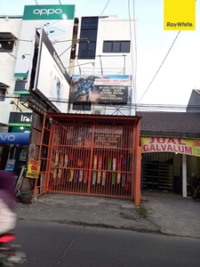 Dijual Ruko Bangunan 3 Lantai di Jl. Manukan Dalam, Surabaya Barat