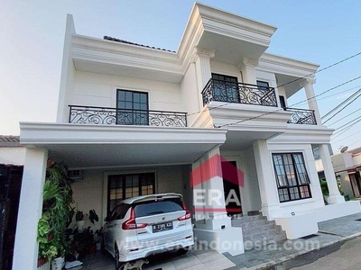 Dijual Rumah 2 Lantai Full Furnished di Galuh Mas Karawang