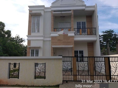 Dijual rumah bangunan baru di Komplek Billymoon Pondok Kelapa