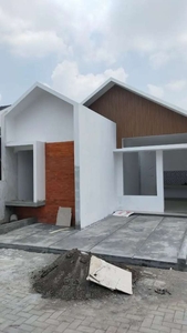 Dijual Rumah Baru Semi Villa di Cihanjuang dekat Lembang