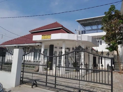 dijual rumah dan kamar kost