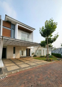 Dijual Rumah Hunian Baru Hoek di The Riviera at Puri Tangerang