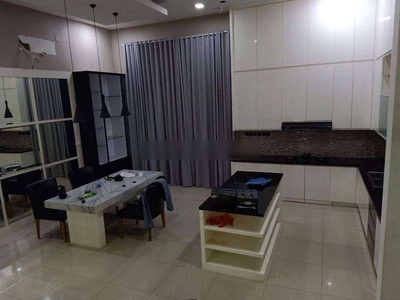 Dijual rumah minimalis modern 2 lantai siap huni di citra 6 Jakarta Ba