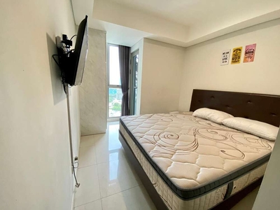 Disewakan Apartemen Gold Coast Mewah Middle Floor Siap Huni