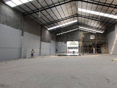 Disewakan Gudang 600 m² di Cipondoh