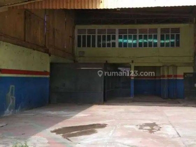 Disewakan Gudang Lokasi Di Pinggir Jln Raya Siliwangi Kota Bekasi