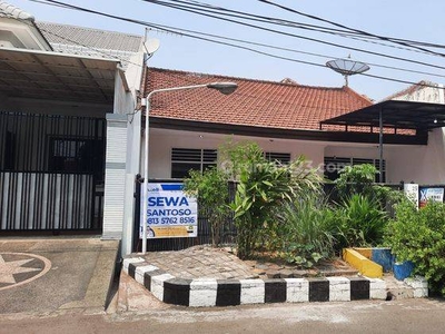 Disewakan Rumah Darmo Baru Barat Surabaya