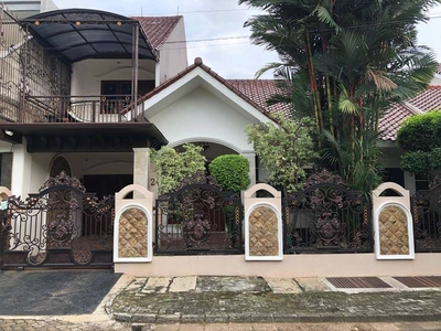 Disewakan Rumah di Kemang Pratama Bekasi