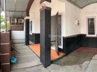 Disewakan Rumah Siap Huni Lokasi Mulyosari Dekat Its, Pakuwon City, Kertajaya, Dharmahusada