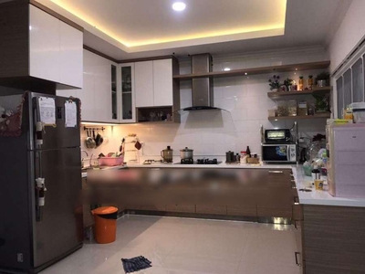 Florence 8x20 PIK Pantai Indah Kapuk, Semi Furnished