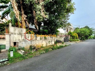 PONDOK INDAH – RUMAH LAMA HITUNG TANAH, COCOK UNTUK BANGUN ULANG