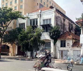 Rajawali Gedung Heritage-dekat Pelabuhan Pusat Kota dan Dagang