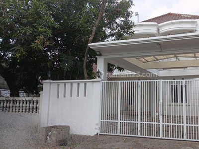Rumah 2 Lantai di Cilandak dekat MRT TB Simatupang