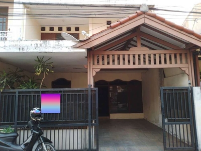 Rumah 2 Lantai di Komplek Pondok Bambu - Duren Sawit