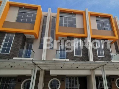 Rumah Arcadia PIK2 Cluster Depan area CBD Pantai Indah Kapuk