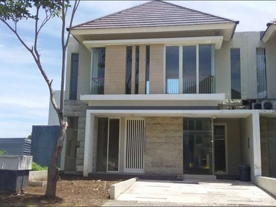 Rumah baru di Alam Hijau dekat pasar Citraland Surabaya Barat