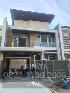 Rumah Baru Gress Pakuwon City 2 Lantai Cluster Favorit