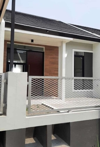 Rumah Baru Minimalis di Taman Kopo Indah 2