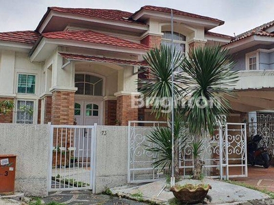 RUMAH BARU RENOV FULLY FURNISHED DI MEDITERANIA GOLF SENTUL CITY