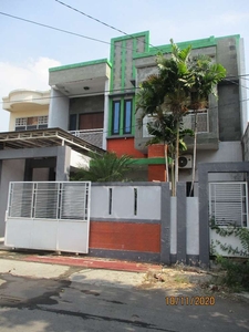 Rumah Besar 2 Lantai Siap Huni, Perum Taman Pinang, Sidoarjo Kota