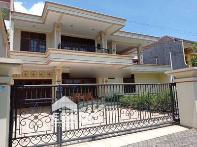 Rumah besar luas tengah kota Semarang siap pakai dekat pintu tol banyu