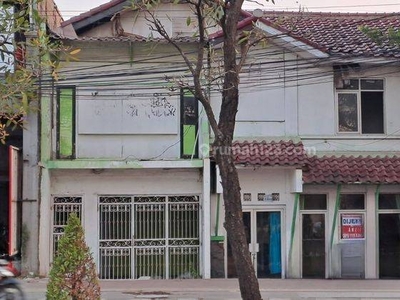 Rumah di Ciater, Tangerang Selatan Cocok Untuk Dijadikan Restoran/Cafe/kos -kosan