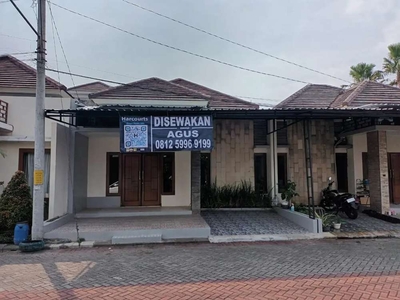 Rumah di kawasan elite