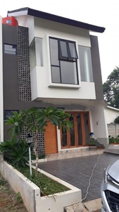 Rumah dijual di daerah Perigi Sekitar Bintaro Jaya Sektor 9