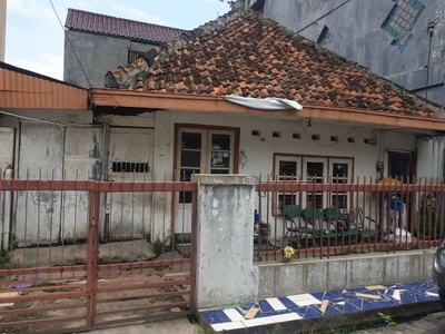Rumah Dijual Di Jl. Anggrek VII, Semarang