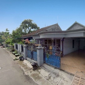 Rumah Dijual di Ngronggo, SHM